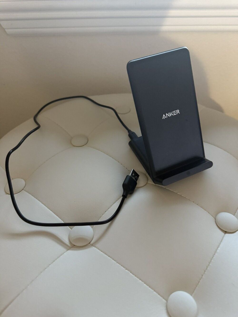 Anker Wireless Power Wave Charger Stand A2524